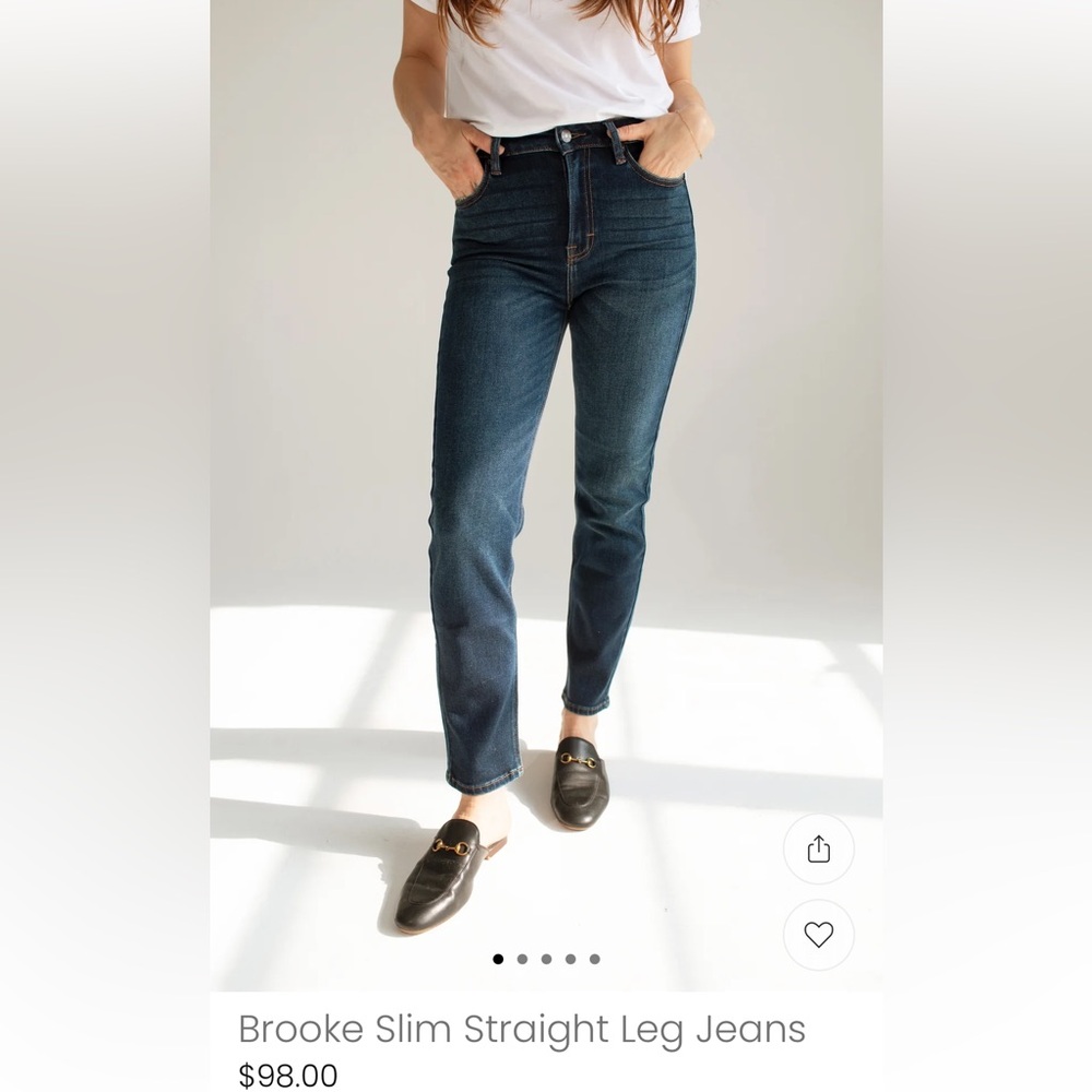 Carly Jean Los Angeles Brooke Slim Straight Leg Jeans
